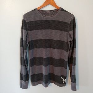 Men's long sleeve tee shirt